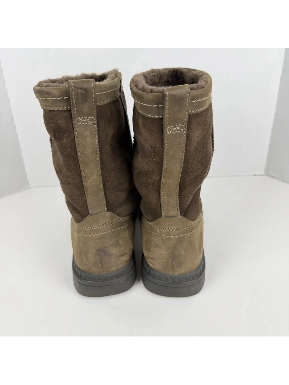 UGG Hartsville Sheepskin Brown Leather Lined Pull On Boots 5626 Mens Size 13
